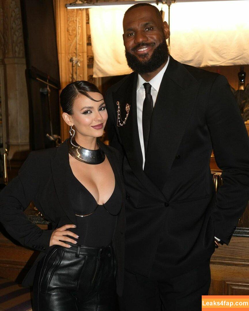 Victoria Justice / victoriajustice leaked photo photo #3365