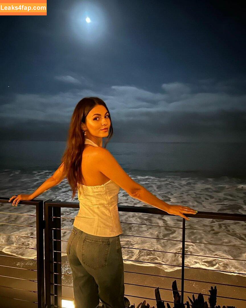 Victoria Justice / victoriajustice слитое фото фото #3412