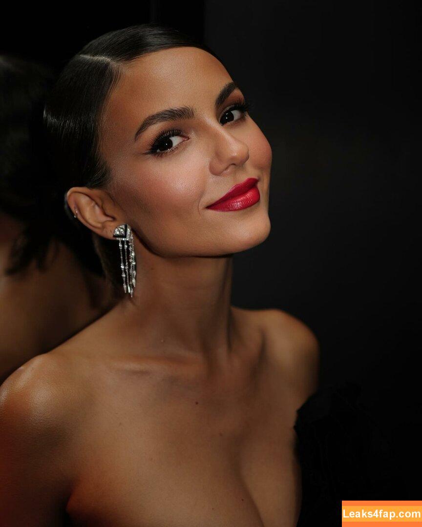 Victoria Justice / victoriajustice leaked photo photo #3556