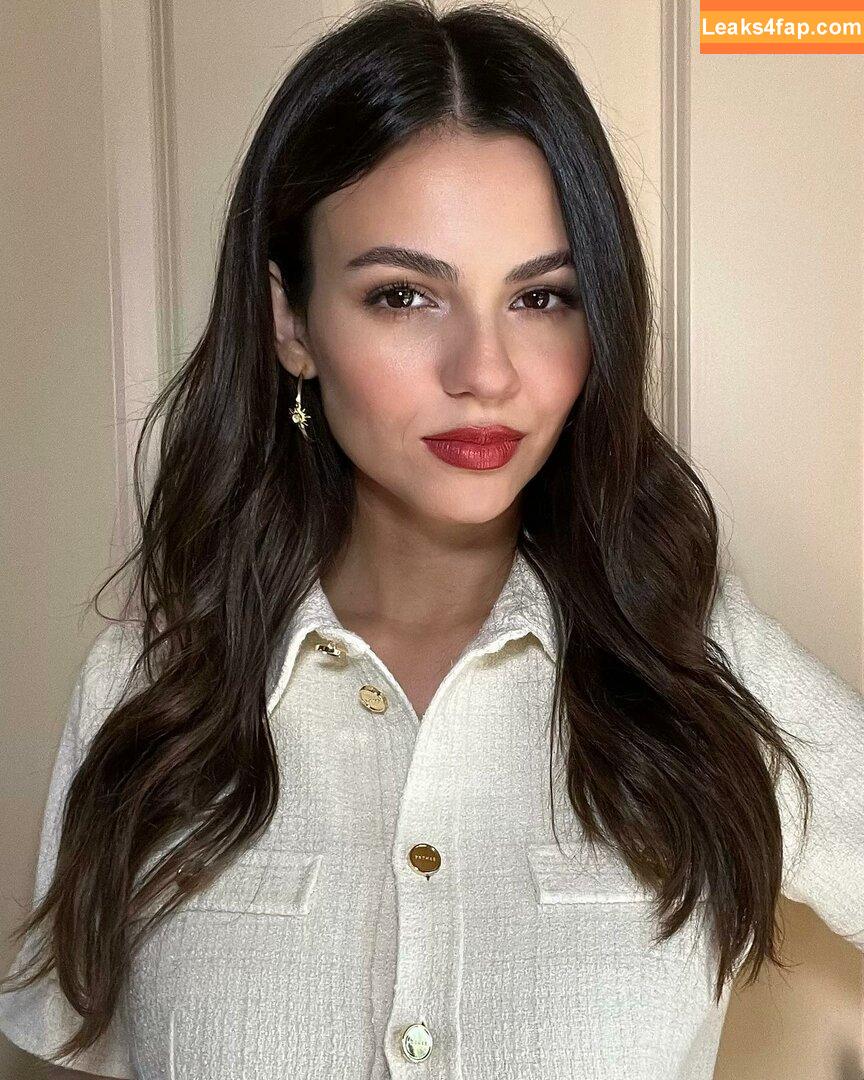 Victoria Justice / victoriajustice leaked photo photo #3658