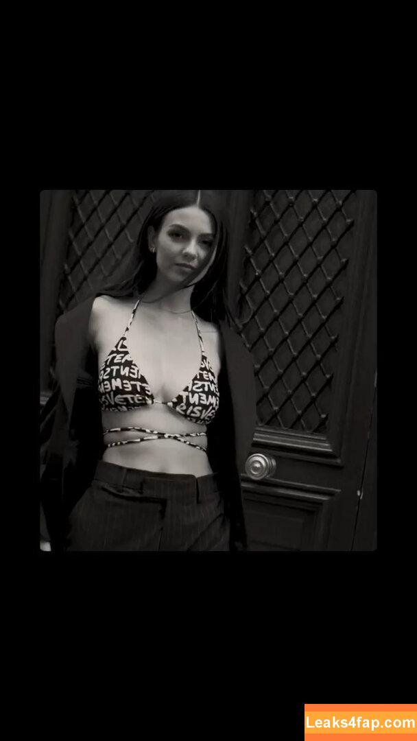 Victoria Justice / victoriajustice leaked photo photo #3660