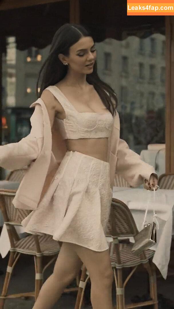 Victoria Justice / victoriajustice leaked photo photo #3676