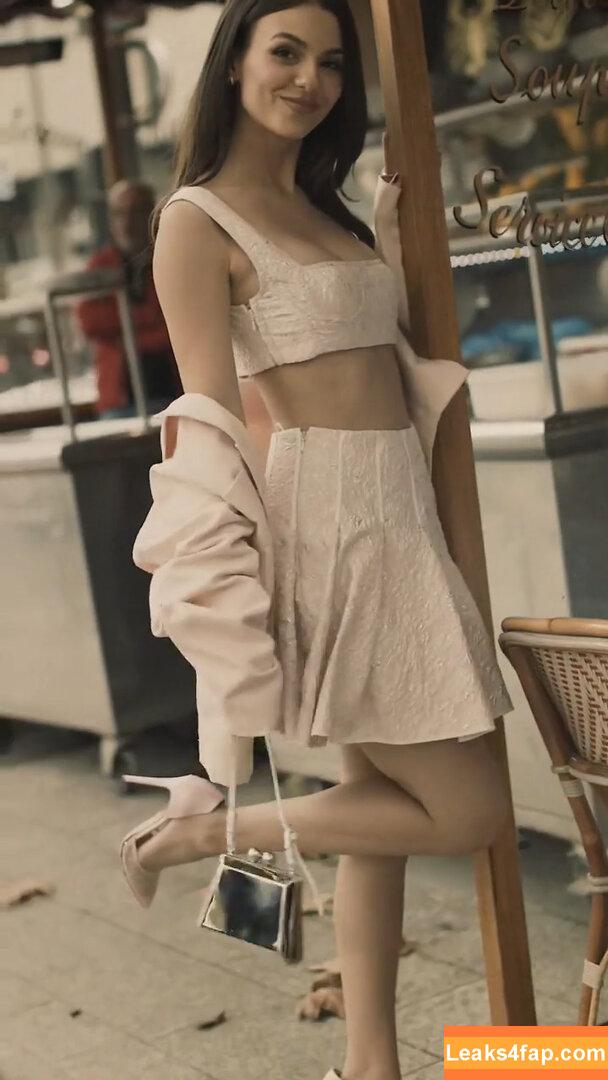 Victoria Justice / victoriajustice leaked photo photo #3678