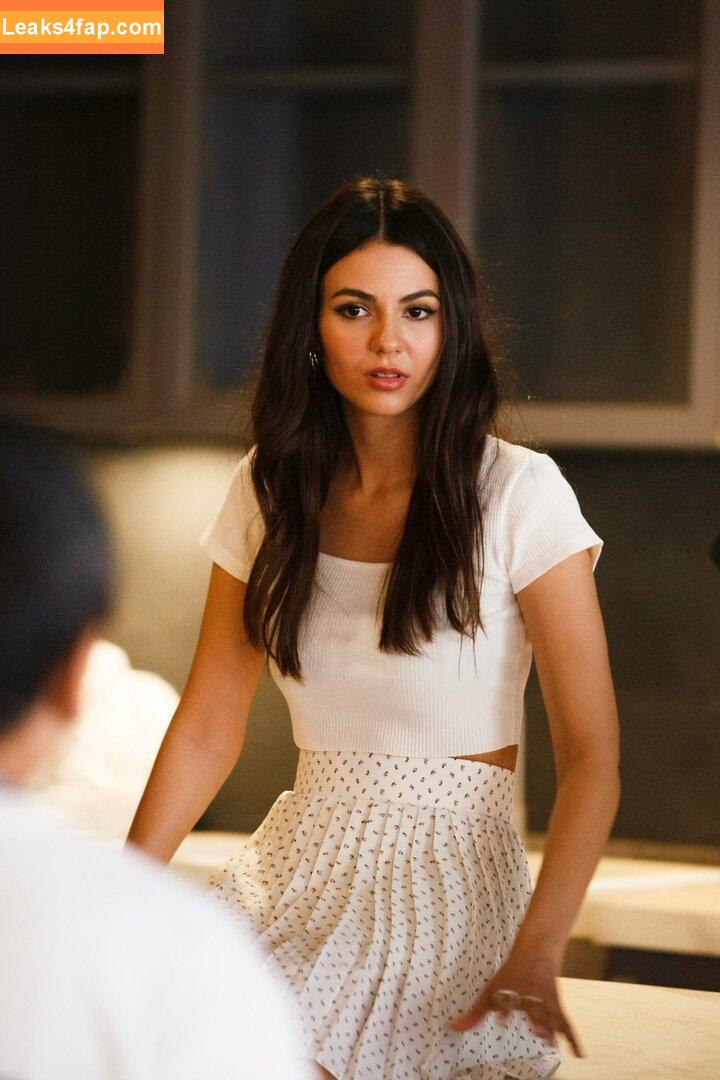 Victoria Justice / victoriajustice leaked photo photo #3694