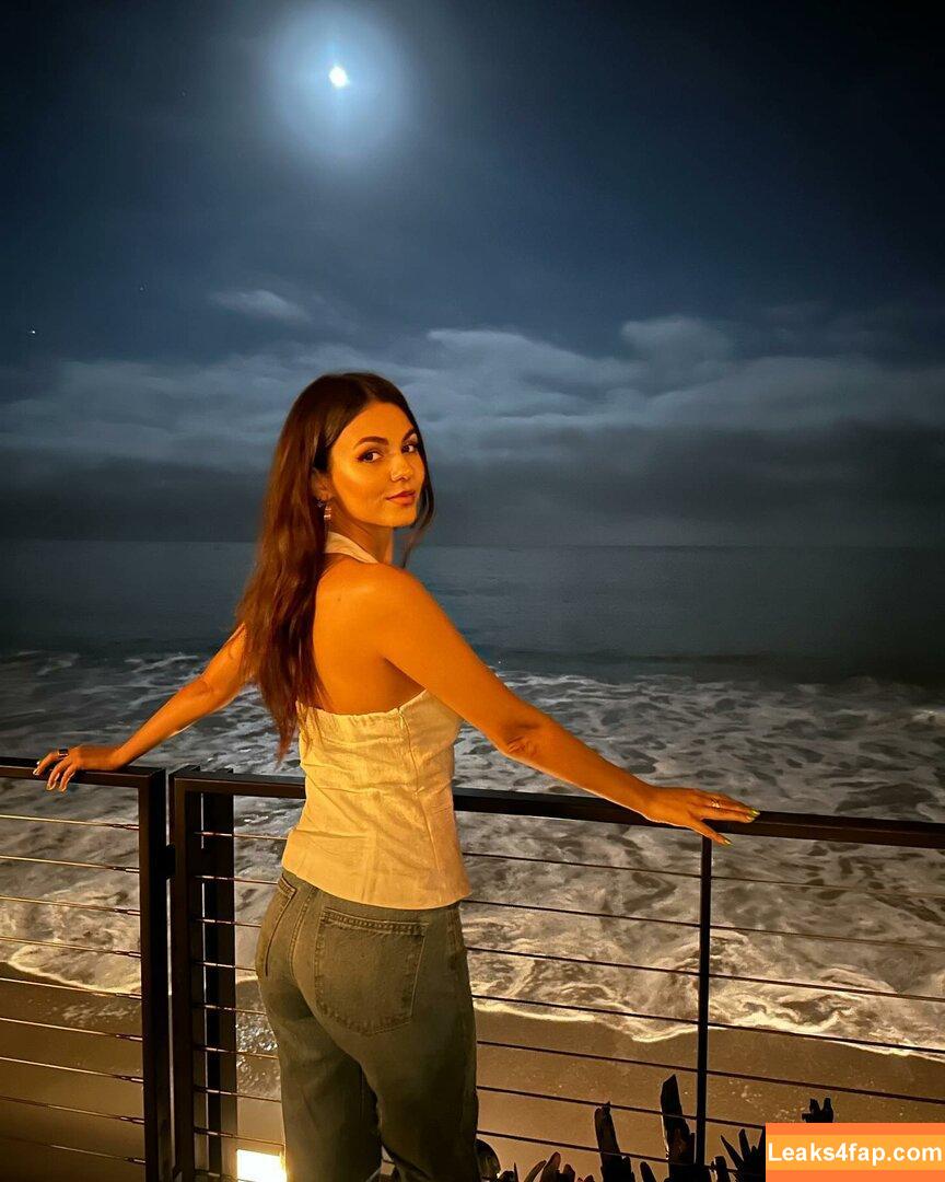 Victoria Justice / victoriajustice leaked photo photo #3734