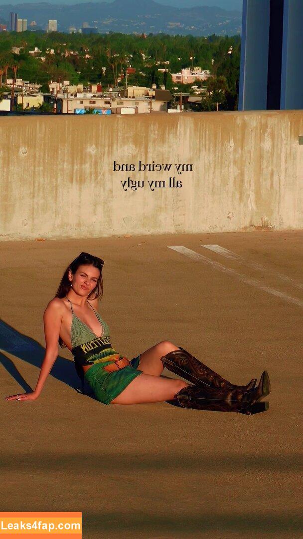 Victoria Justice / victoriajustice слитое фото фото #3763