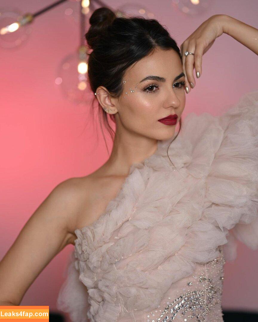 Victoria Justice / victoriajustice leaked photo photo #3792