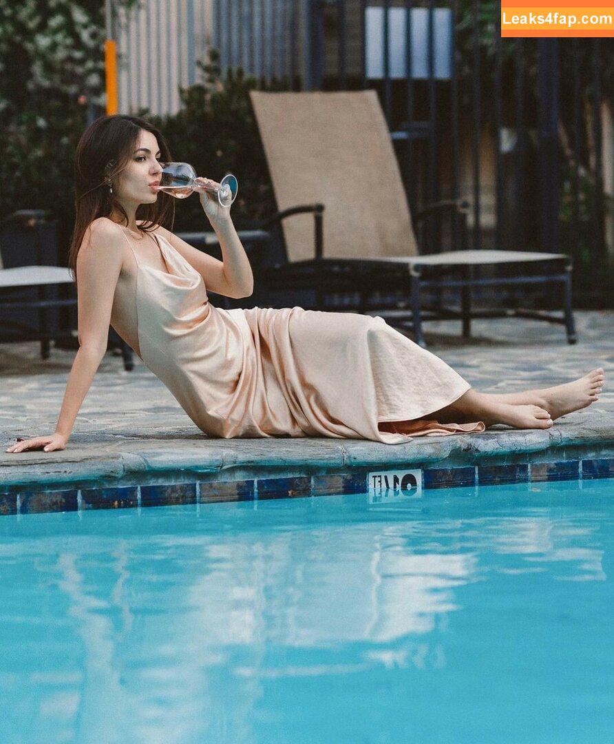 Victoria Justice / victoriajustice leaked photo photo #3884