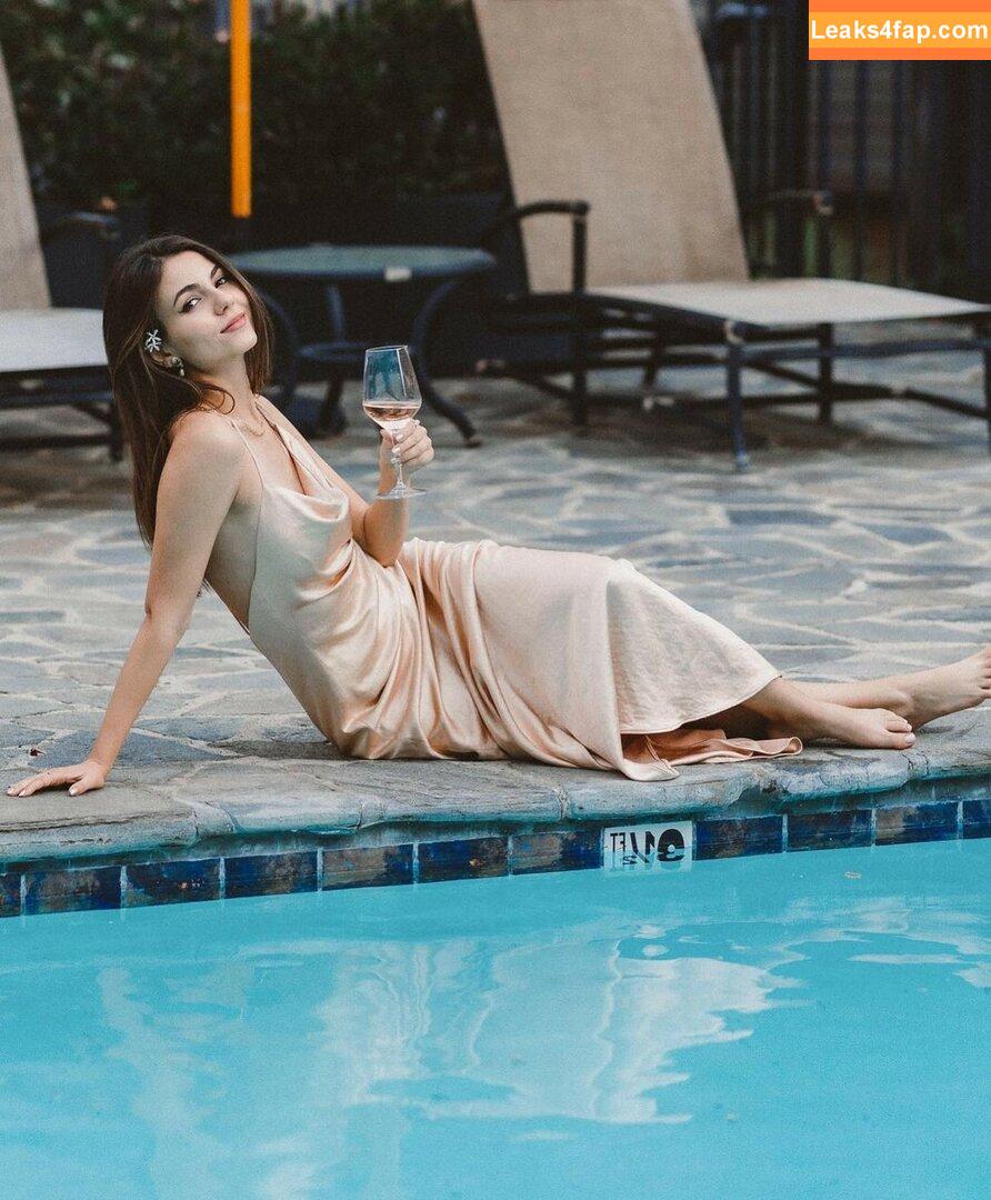 Victoria Justice / victoriajustice leaked photo photo #3885