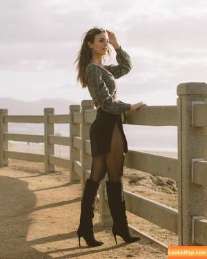 Victoria Justice photo #3024