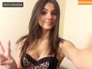 Victoria Justice photo #3371