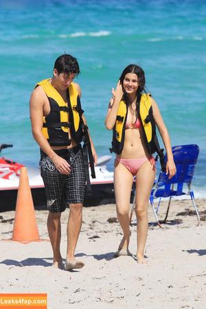 Victoria Justice photo #3400