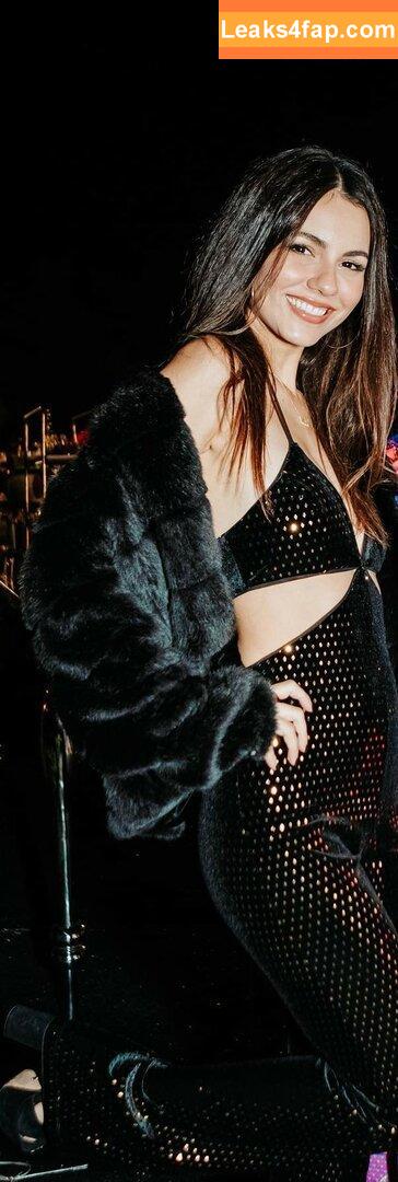 Victoria Justice / victoriajustice leaked photo photo #4111