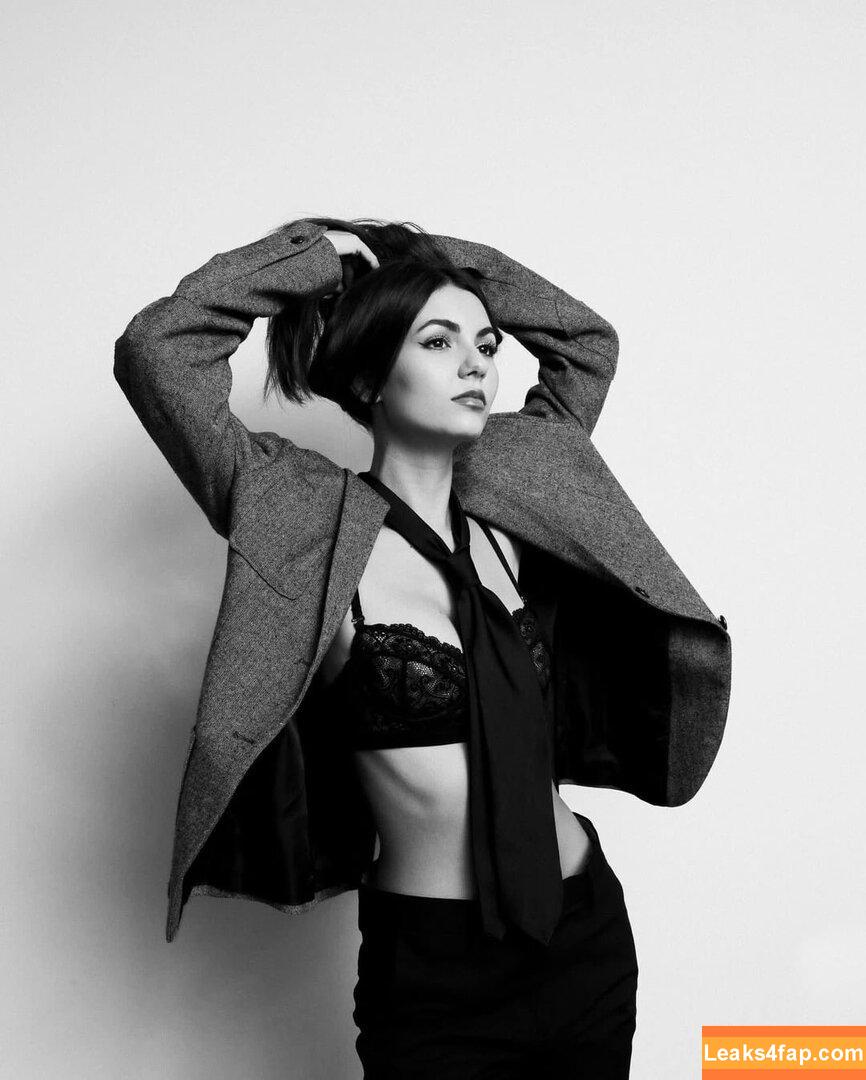 Victoria Justice / victoriajustice leaked photo photo #4509