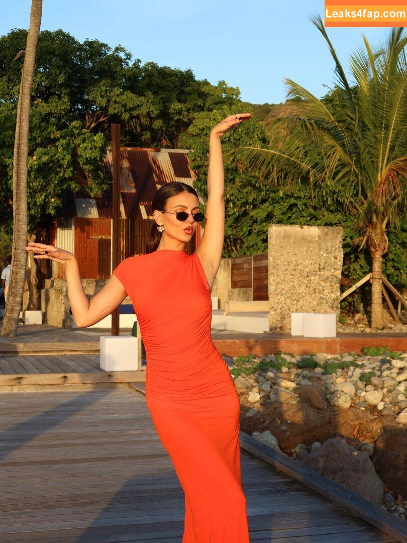 Victoria Justice / victoriajustice leaked photo photo #4746