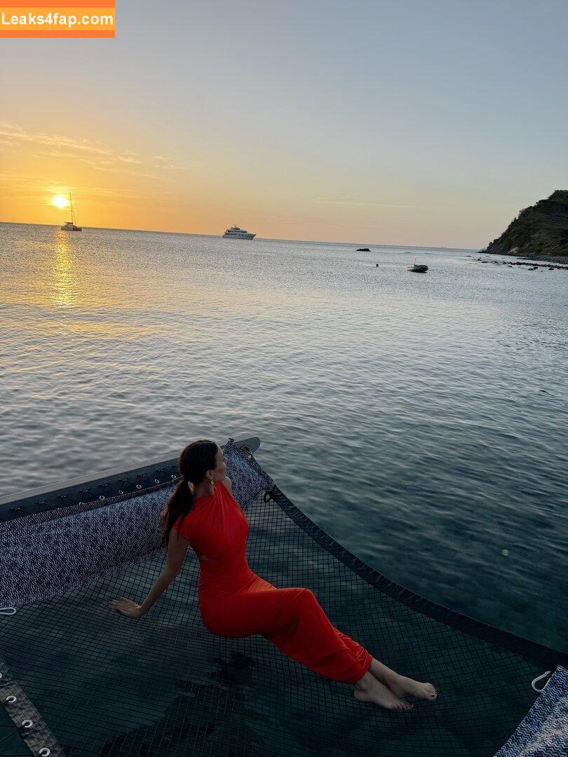 Victoria Justice / victoriajustice leaked photo photo #4750