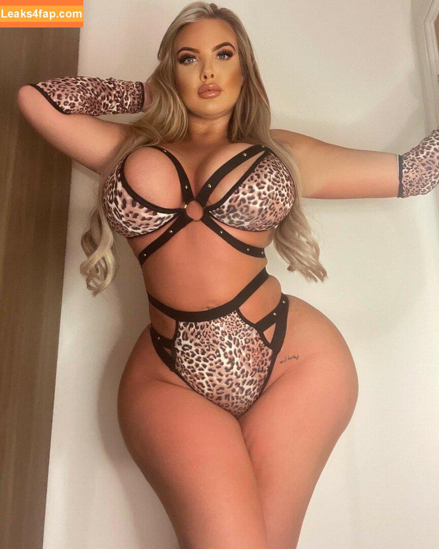 Victoria Lily Sinclair / itsvictoriasinclair / victorialilyx leaked photo photo #0001