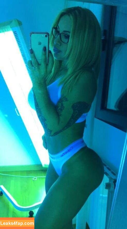 Victoria Lomba / victorialomba / victorialombatv leaked photo photo #0025