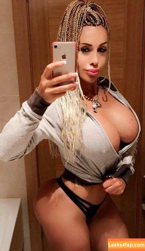 Victoria Lomba / victorialomba / victorialombatv leaked photo photo #0031