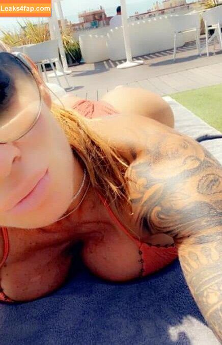 Victoria Lomba / victorialomba / victorialombatv leaked photo photo #0072