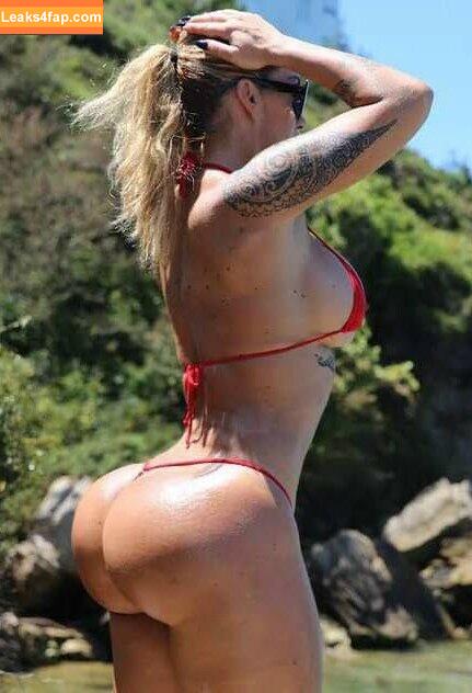 Victoria Lomba / victorialomba / victorialombatv leaked photo photo #0189