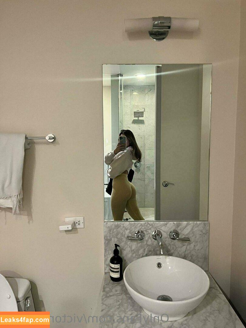 Victoria Lynn Myers / victorialynnmyers слитое фото фото #0440