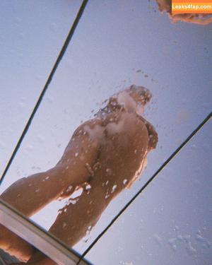 Victoria Lynn Myers фото #0024