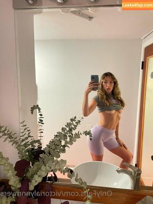 Victoria Lynn Myers фото #0339