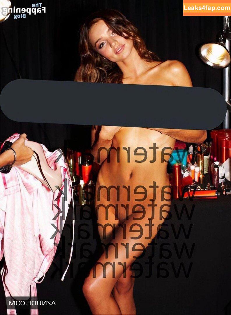 Victoria Miranda /  leaked photo photo #0003