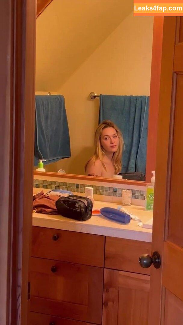 Victoria Pedretti / victoriapedretti_ leaked photo photo #0032