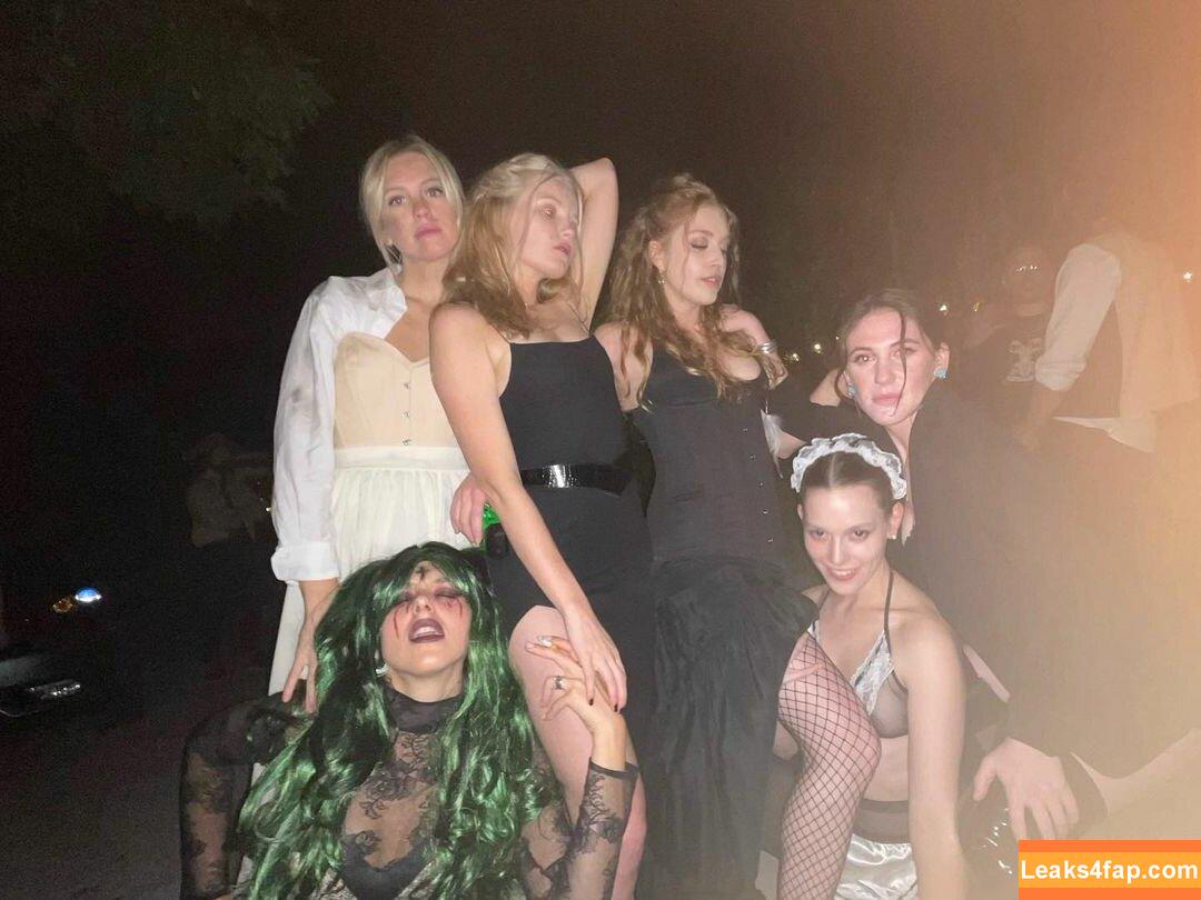 Victoria Pedretti / victoriapedretti_ leaked photo photo #0035