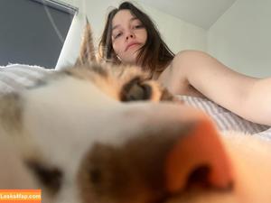 Victoria Pedretti photo #0317