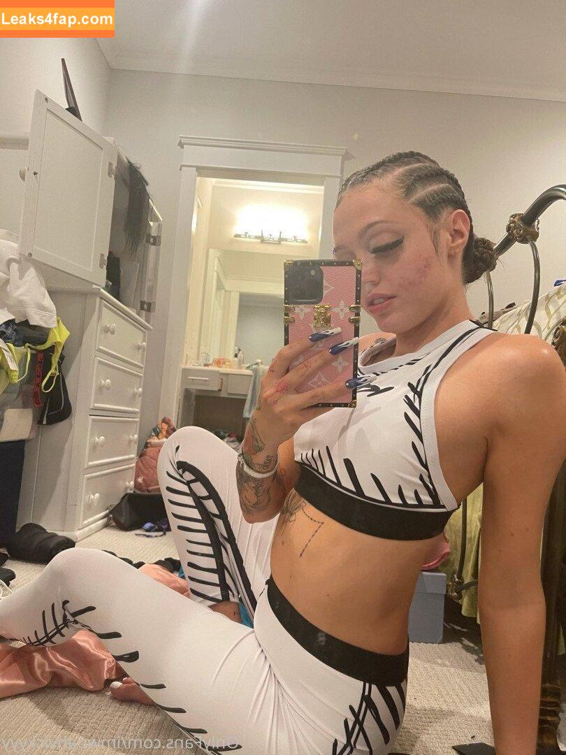 Victoria Rclaiire /  leaked photo photo #0013