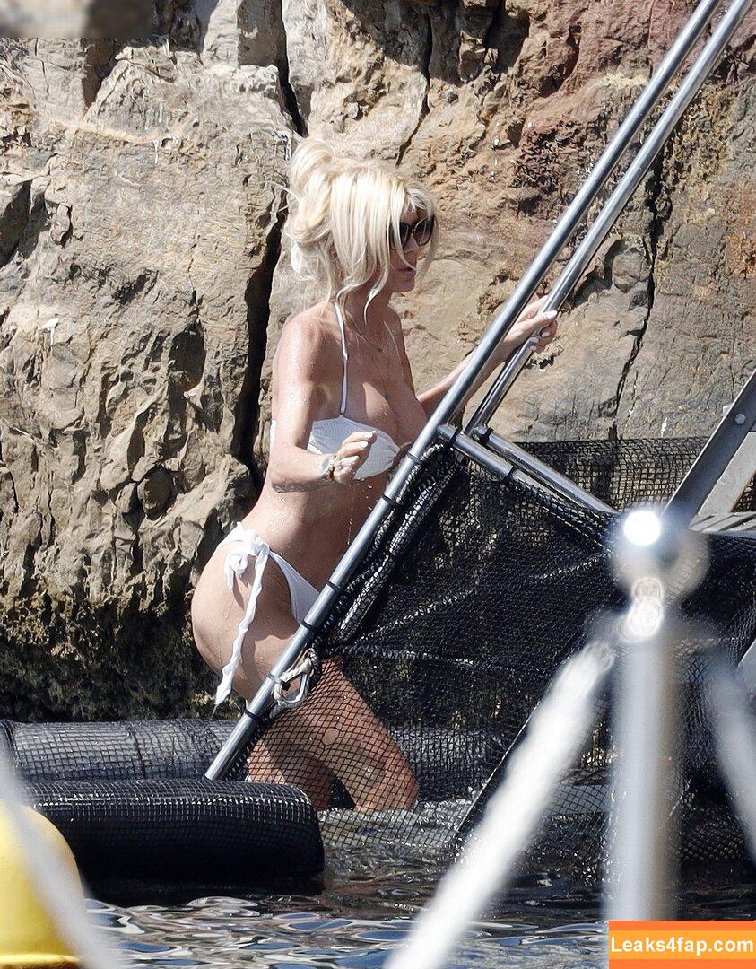 Victoria Silvstedt / vicsilvstedt / victoriasilvstedt leaked photo photo #0139
