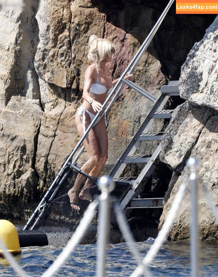 Victoria Silvstedt / vicsilvstedt / victoriasilvstedt leaked photo photo #0141