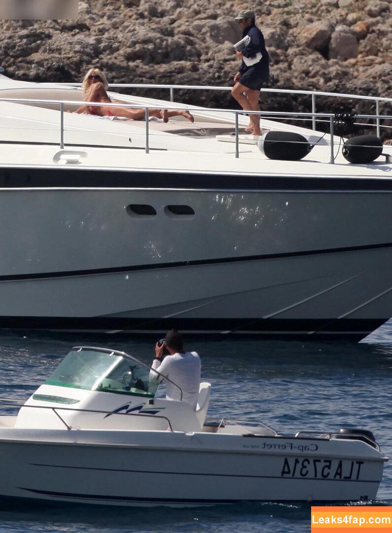 Victoria Silvstedt / vicsilvstedt / victoriasilvstedt leaked photo photo #0170