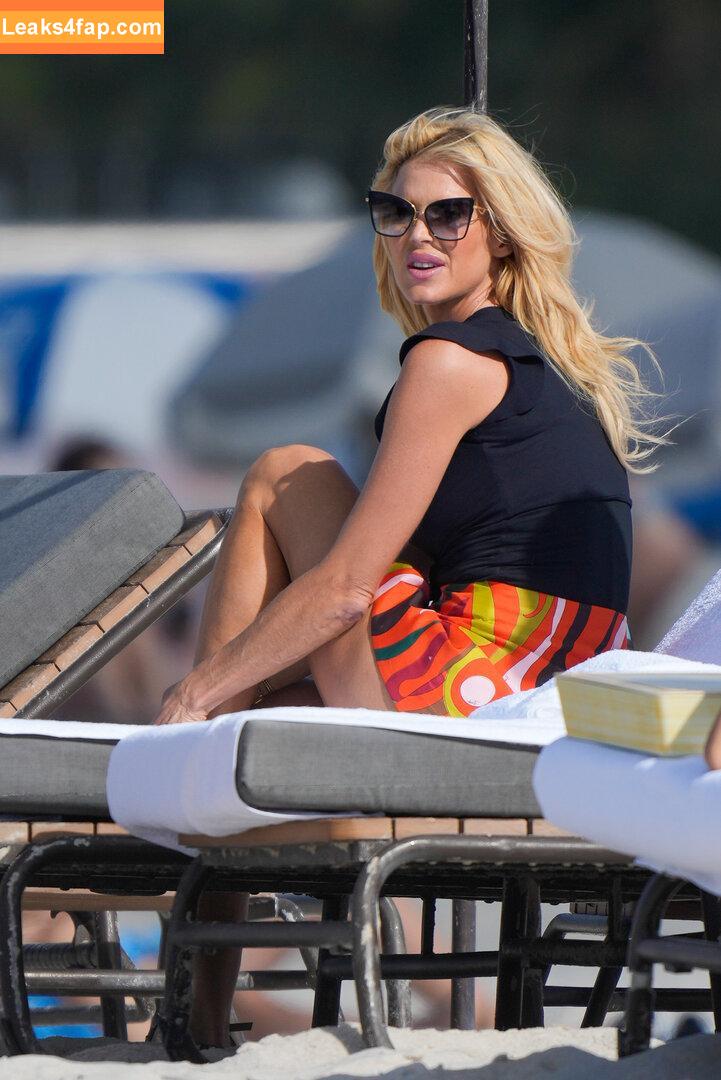 Victoria Silvstedt / vicsilvstedt / victoriasilvstedt leaked photo photo #0178