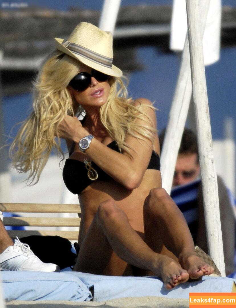 Victoria Silvstedt / vicsilvstedt / victoriasilvstedt leaked photo photo #0208