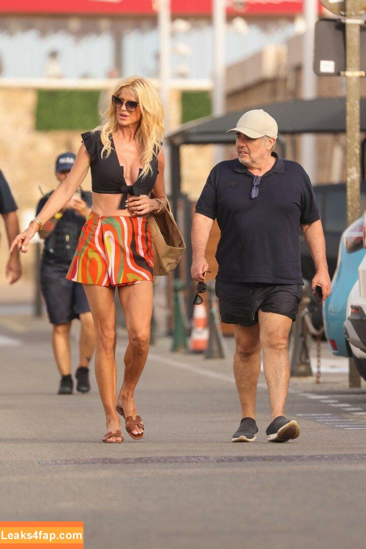 Victoria Silvstedt / vicsilvstedt / victoriasilvstedt leaked photo photo #0257