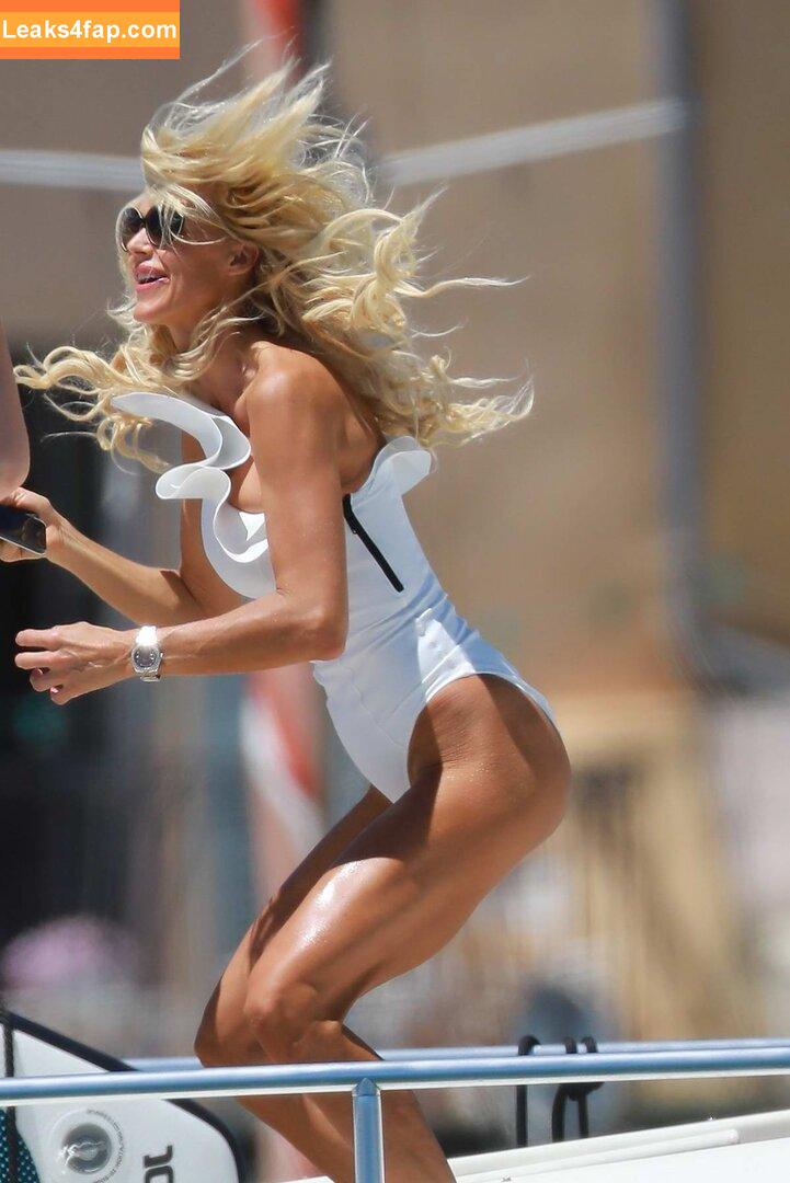 Victoria Silvstedt / vicsilvstedt / victoriasilvstedt leaked photo photo #0368