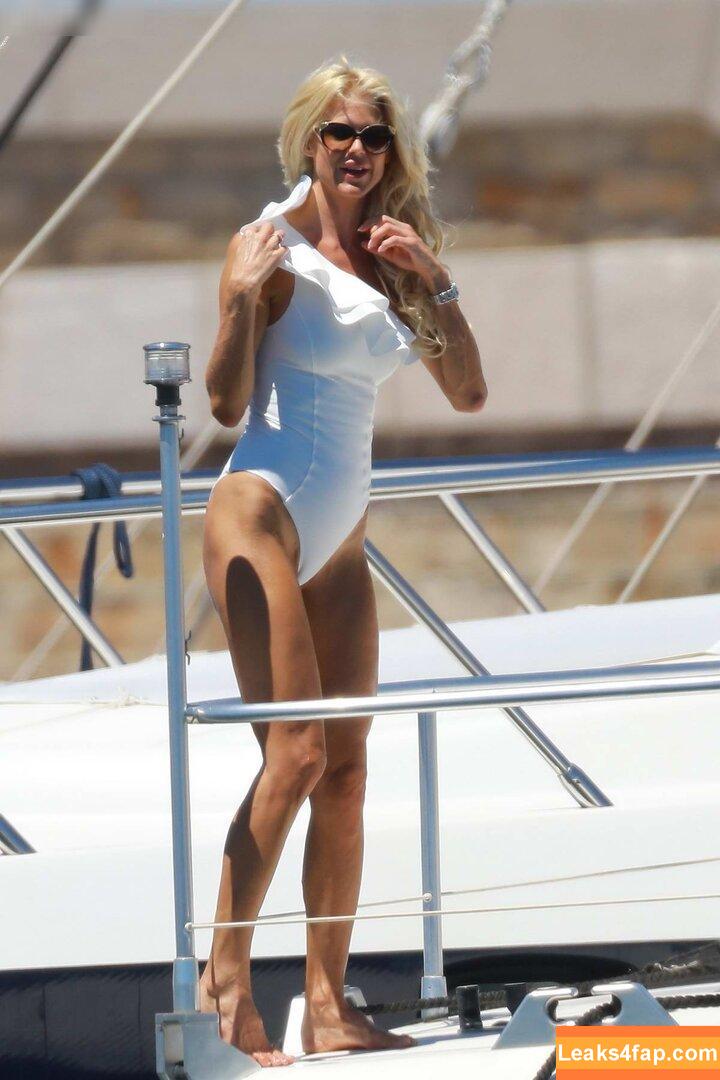 Victoria Silvstedt / vicsilvstedt / victoriasilvstedt leaked photo photo #0372