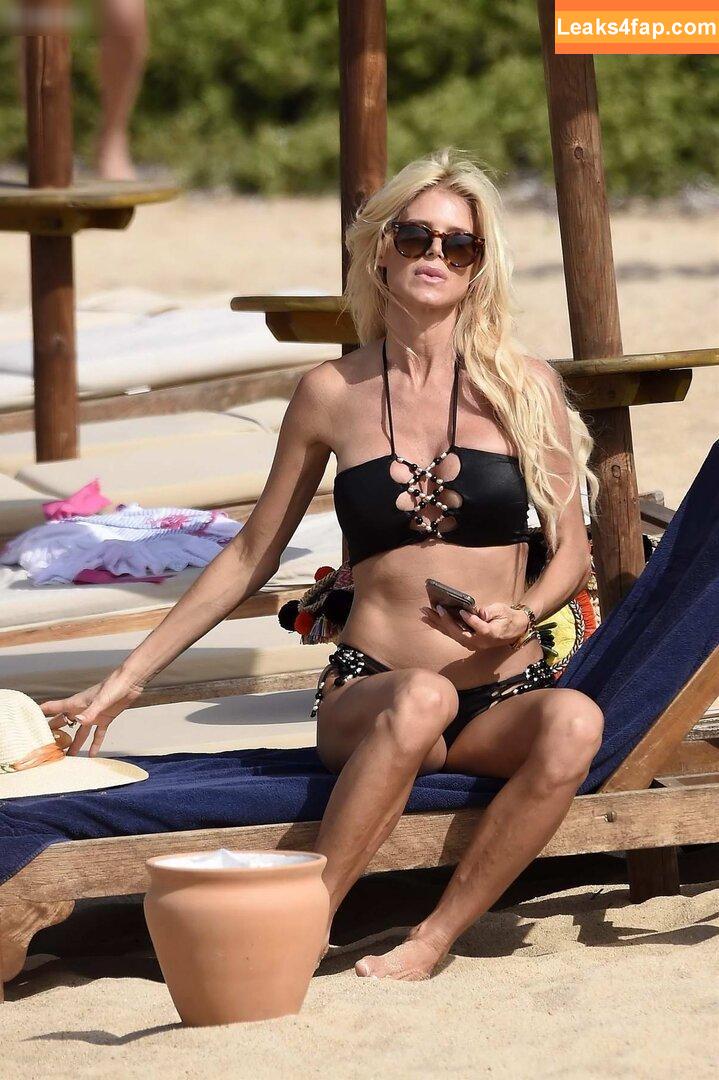 Victoria Silvstedt / vicsilvstedt / victoriasilvstedt leaked photo photo #0377