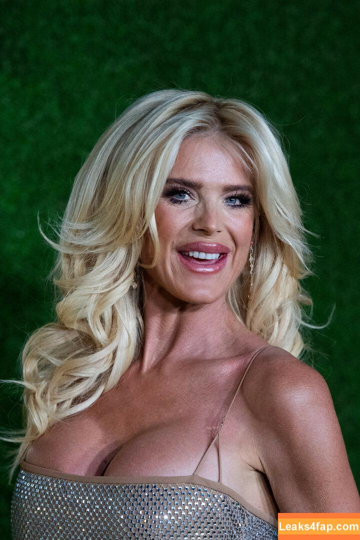 Victoria Silvstedt / vicsilvstedt / victoriasilvstedt leaked photo photo #0397