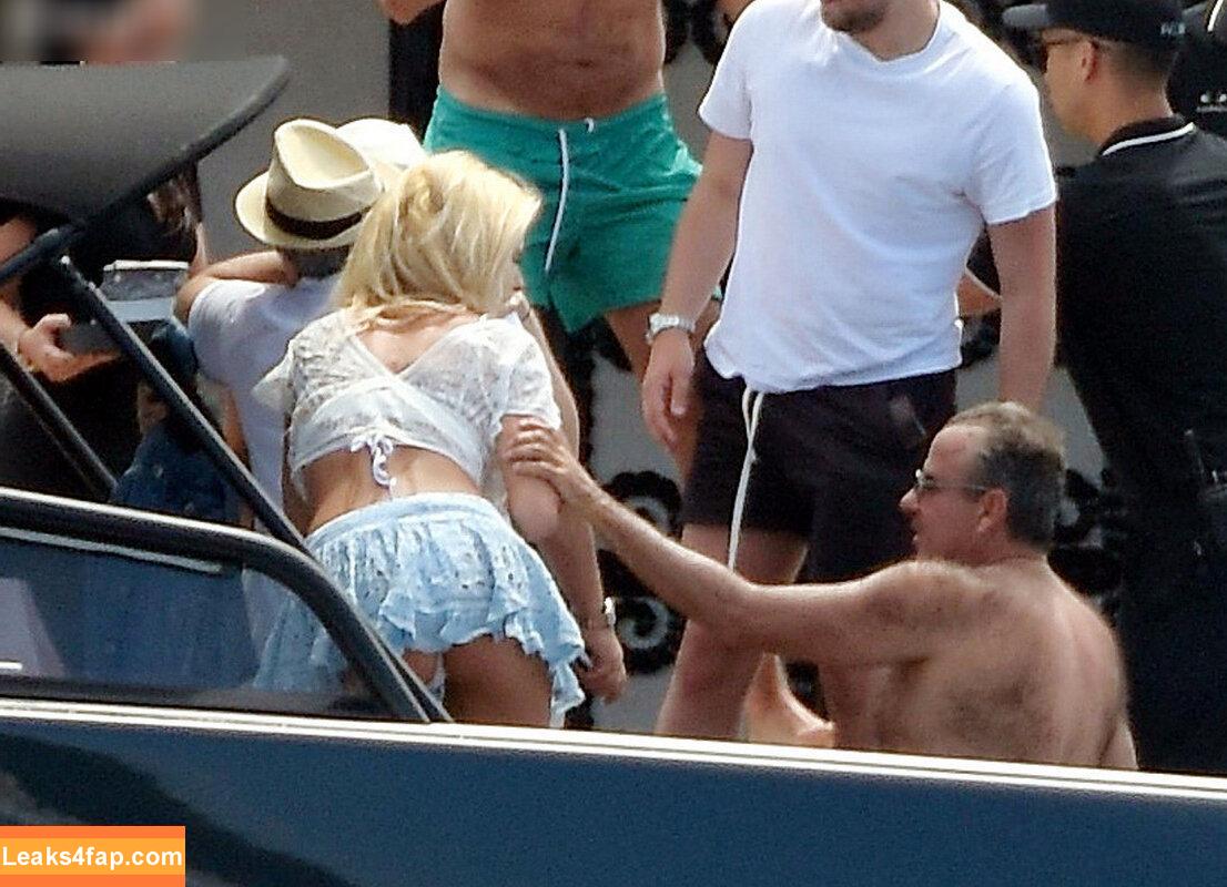 Victoria Silvstedt / vicsilvstedt / victoriasilvstedt leaked photo photo #0462