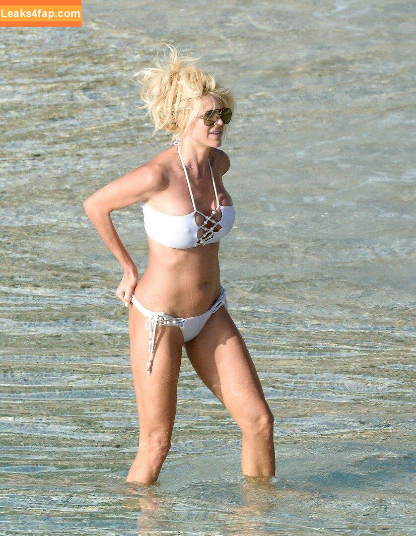 Victoria Silvstedt / vicsilvstedt / victoriasilvstedt leaked photo photo #0482