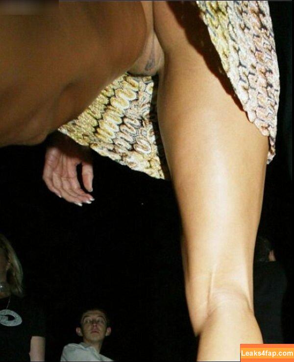 Victoria Silvstedt / vicsilvstedt / victoriasilvstedt leaked photo photo #0503