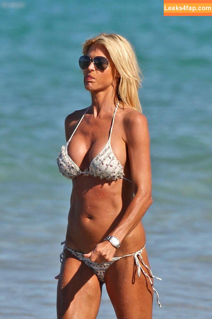 Victoria Silvstedt / vicsilvstedt / victoriasilvstedt leaked photo photo #0526