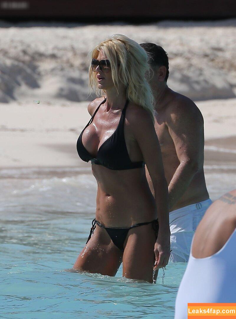 Victoria Silvstedt / vicsilvstedt / victoriasilvstedt leaked photo photo #0624