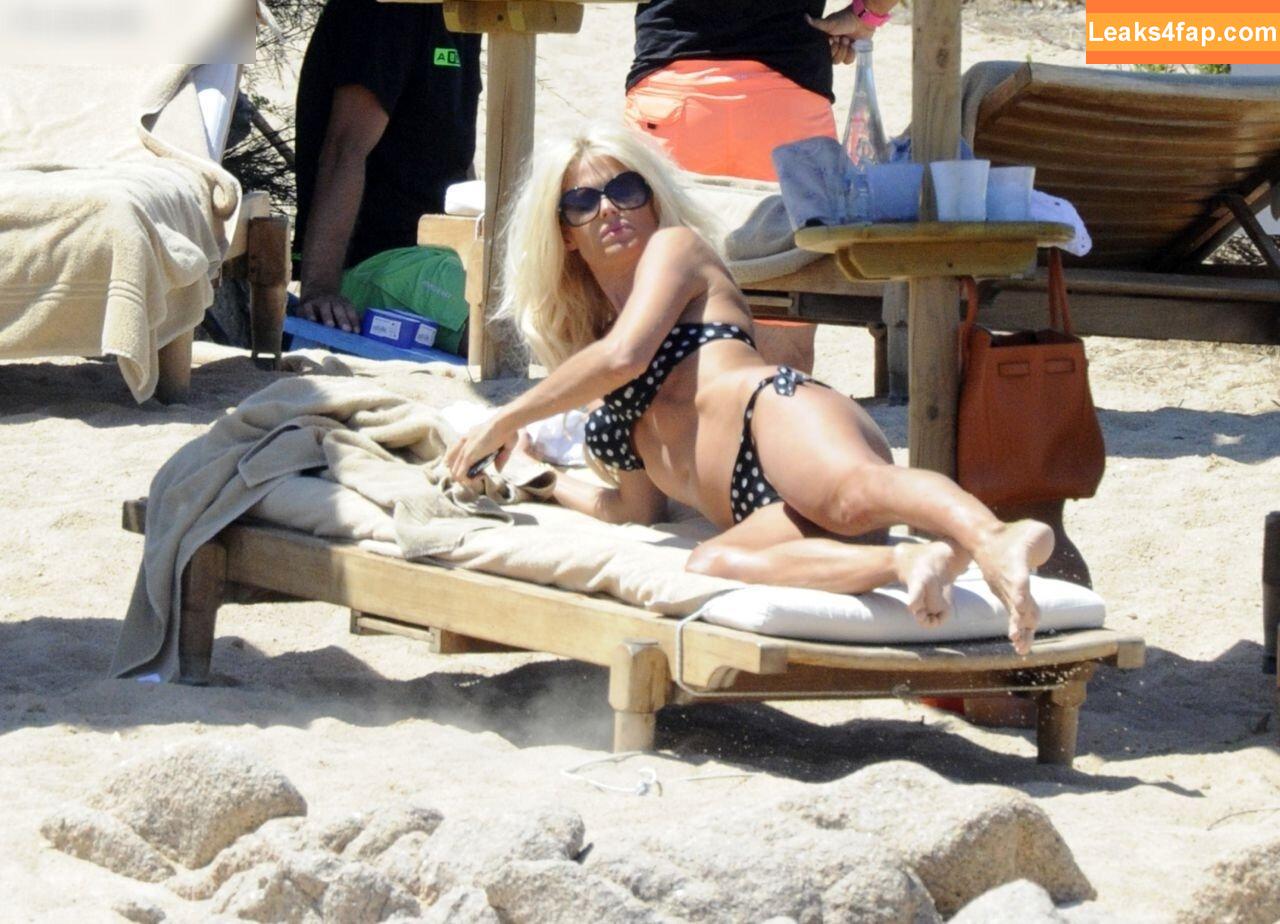 Victoria Silvstedt / vicsilvstedt / victoriasilvstedt leaked photo photo #0662