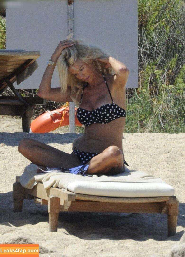 Victoria Silvstedt / vicsilvstedt / victoriasilvstedt leaked photo photo #0665